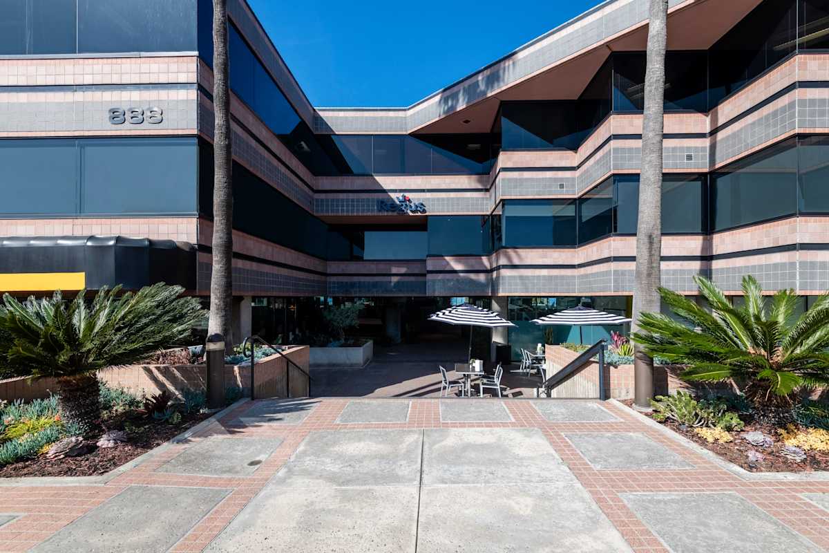 Regus (IWG) 888 Prospect Street La Jolla