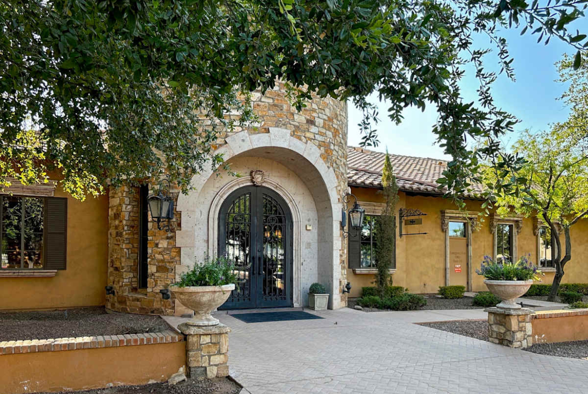 Regus (IWG) 890 W Elliot Rd Gilbert