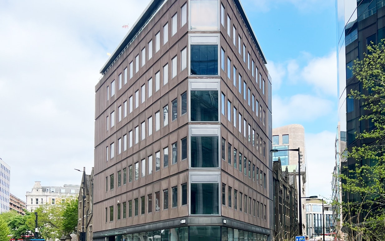 9-13-St-Andrew-Street-8