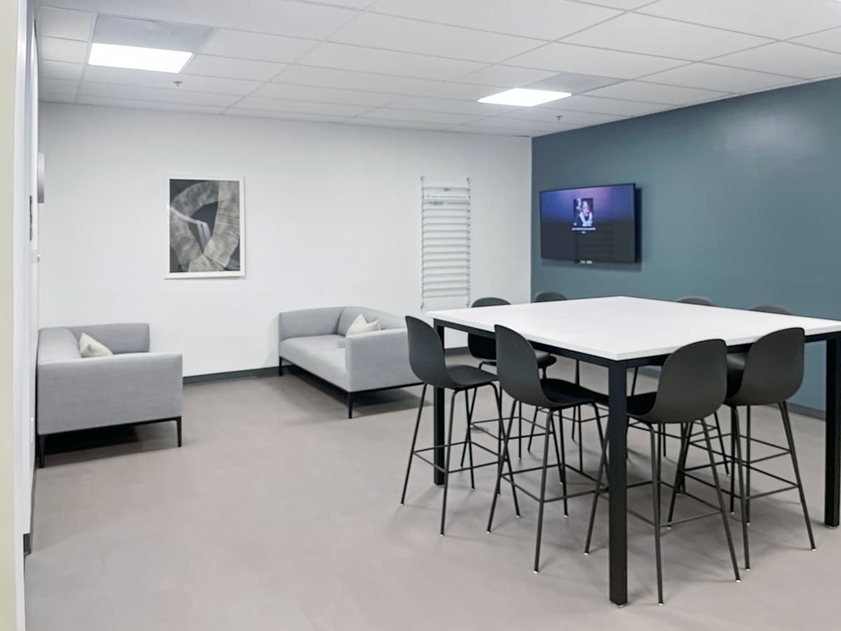 Regus (IWG) 9 Centennial Drive Peabody