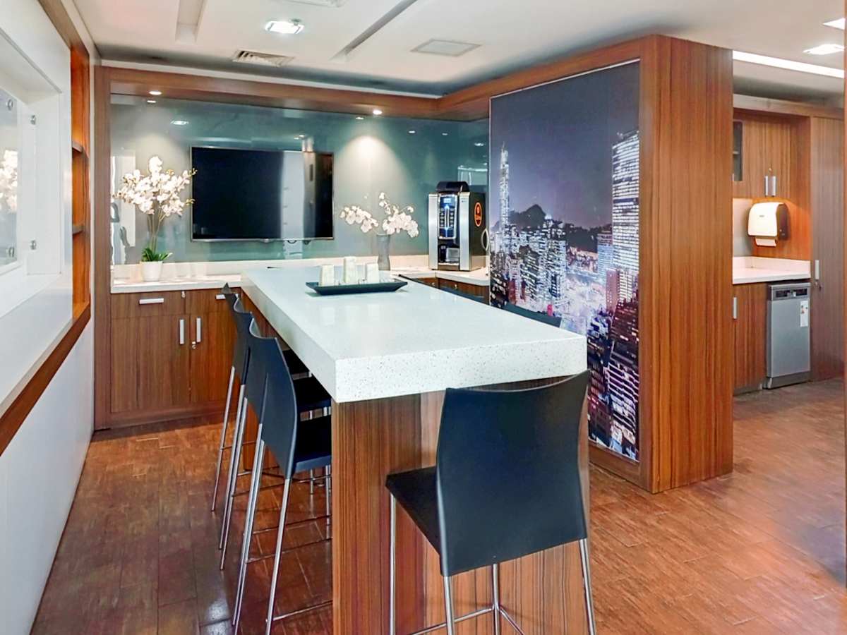 Regus (IWG) 90 Orinoco Street Santiago