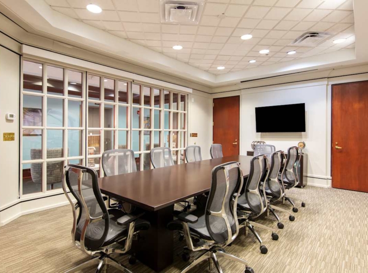 Regus (IWG) 9005 Overlook Boulevard Brentwood