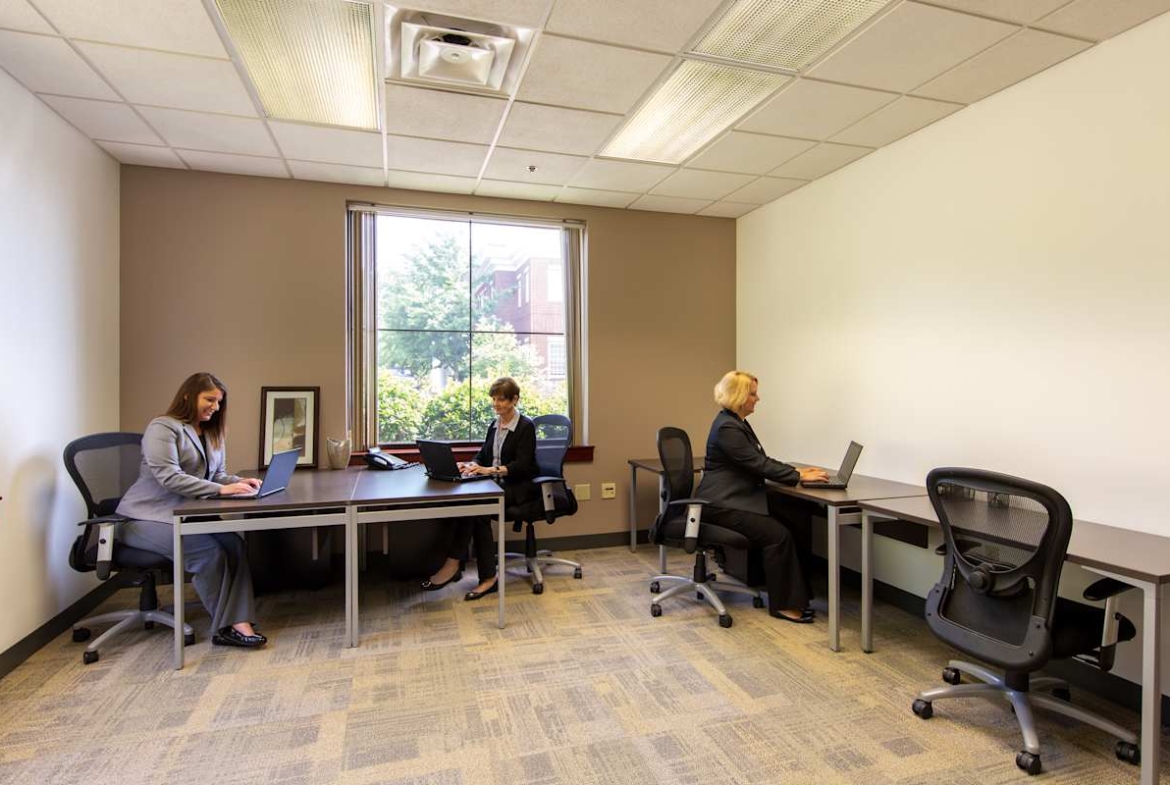 Regus (IWG) 9005 Overlook Boulevard Brentwood