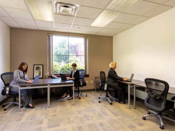 Regus (IWG) 9005 Overlook Boulevard Brentwood