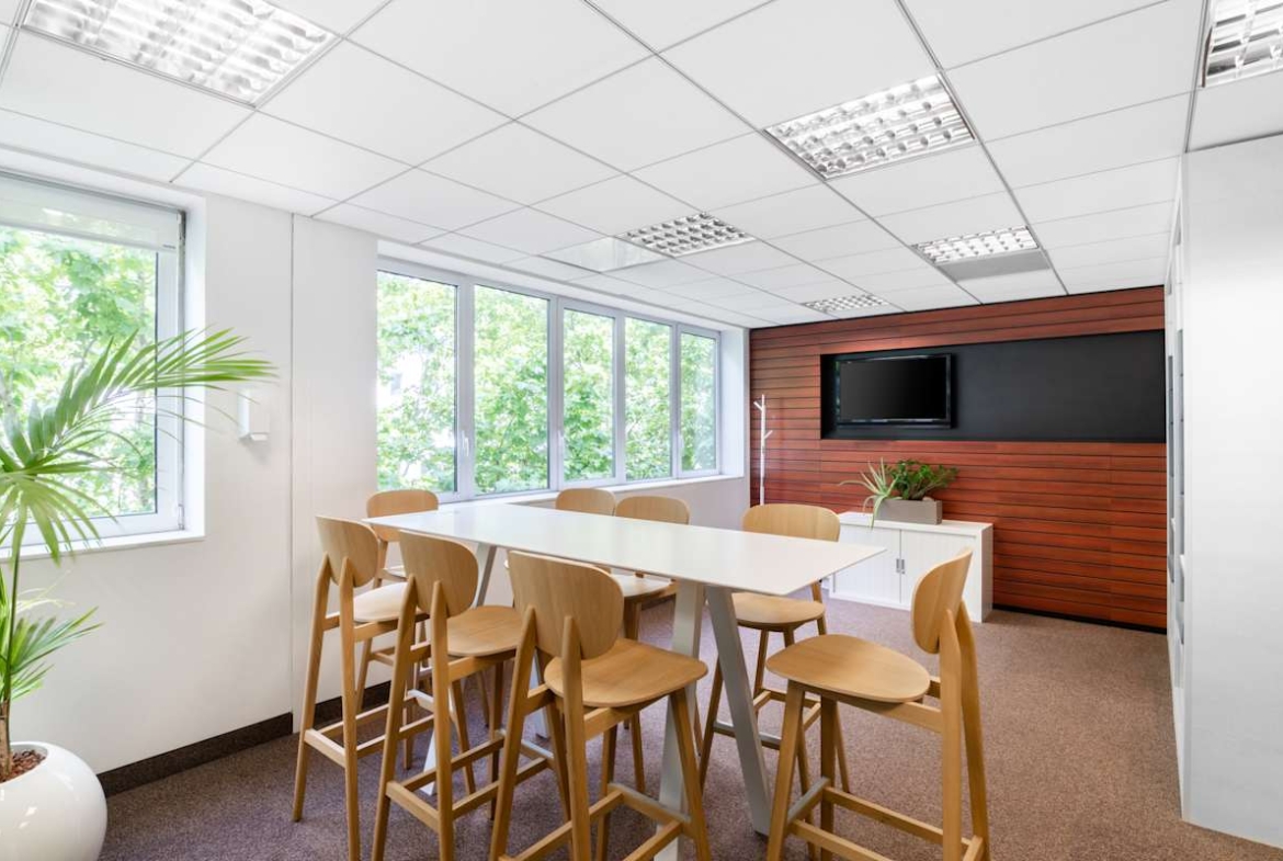 HQ (IWG) 93 Rue de la Villette Lyon
