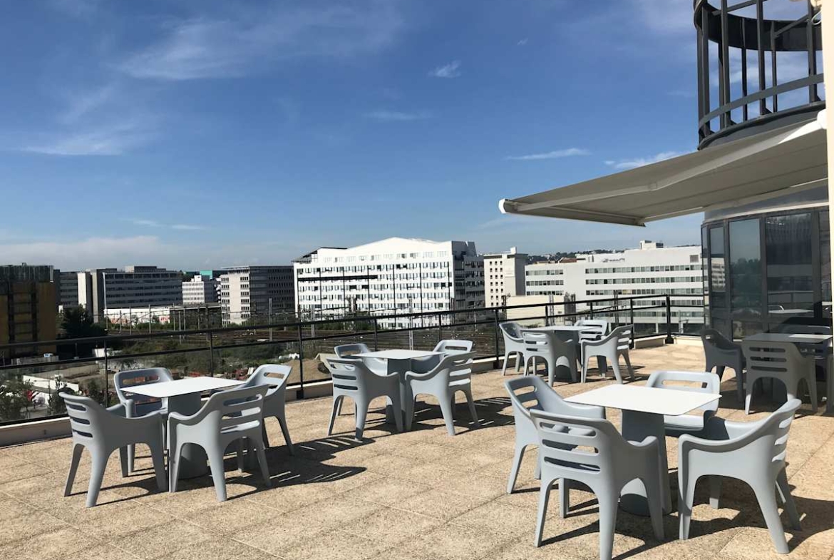 HQ (IWG) 93 Rue de la Villette Lyon