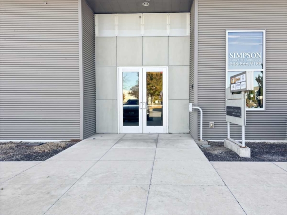 Regus (IWG) 943 W Overland Rd Meridian