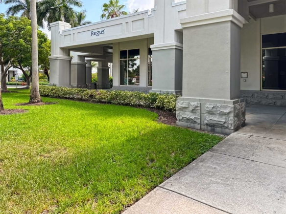 Regus (IWG) 950 South Pine Island Road Plantation
