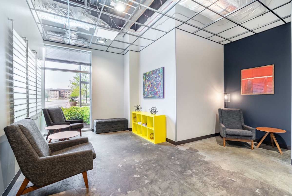 Regus (IWG) 9800 Hillwood Parkway Fort Worth