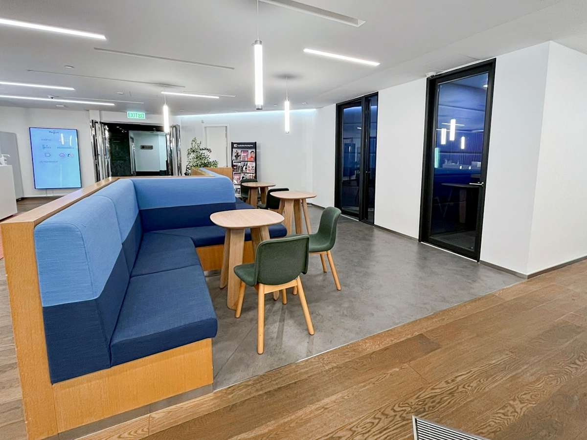 Regus (IWG) 99 Queen's Road Central Hong Kong Island