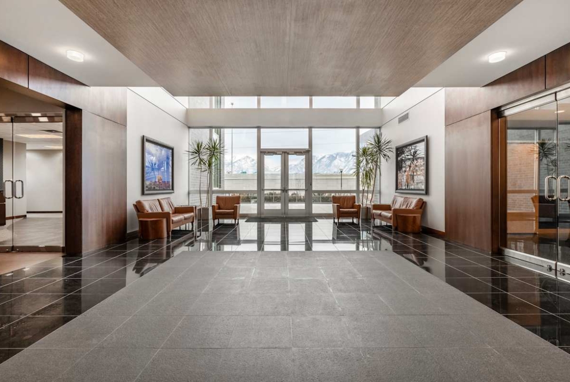 Regus (IWG) 9980 South 300 West Sandy