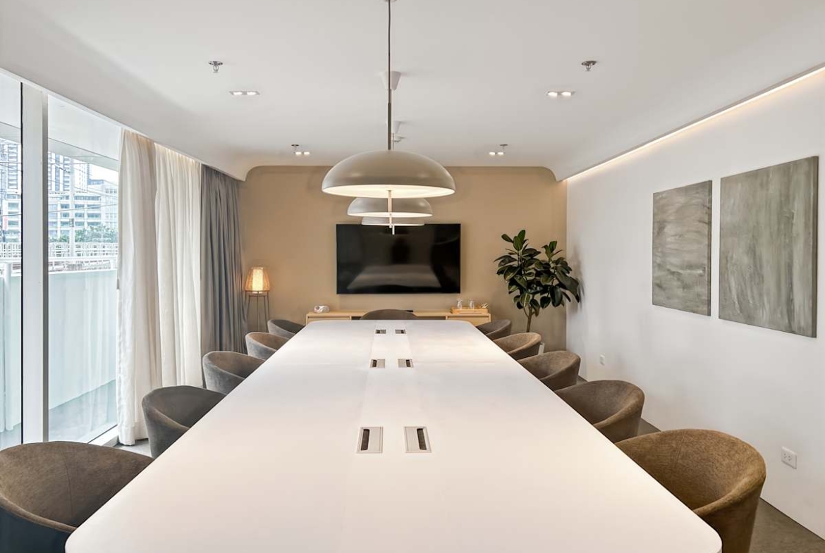 Regus (IWG) AMA Tower Mandaluyong