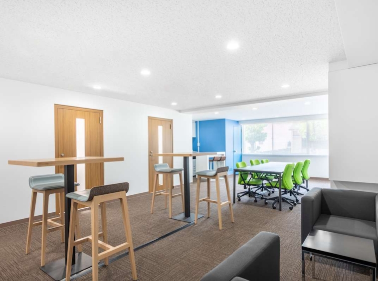 Open Office (IWG) Alba Ginza Dori Building Kumamoto