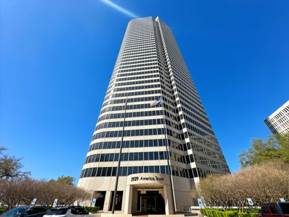 Regus (IWG) America Tower Houston