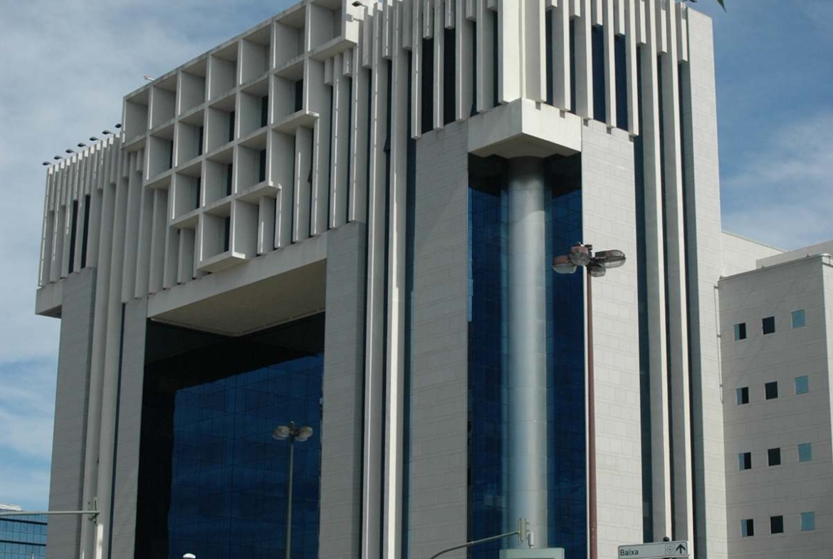 Regus (IWG) Amoreiras Square Building Lisbon