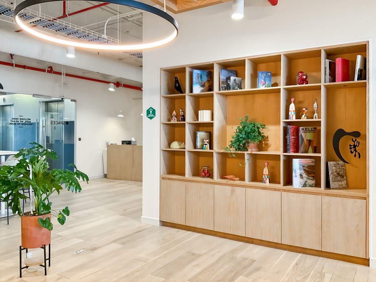Spaces (IWG) Antonio Dovali Jaime 70 Mexico City