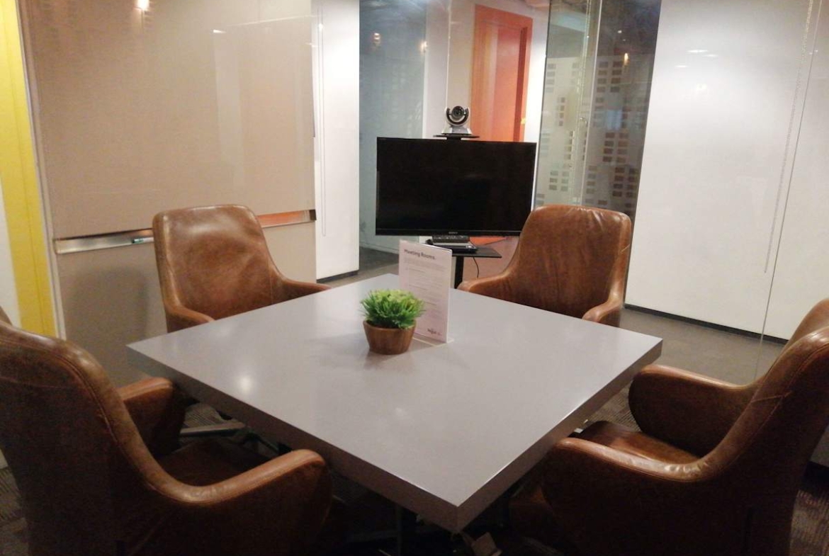 Regus (IWG) Apple One Equicom Tower Cebu City