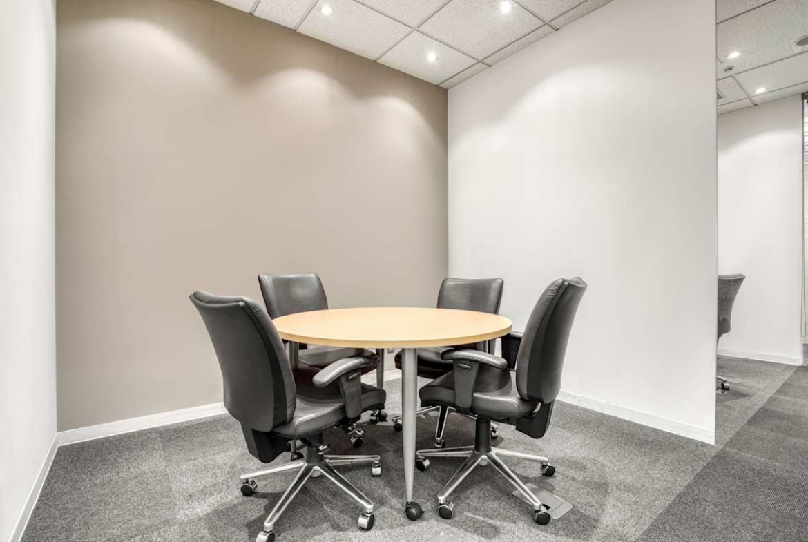 Regus (IWG) Arca Central Building Tokyo