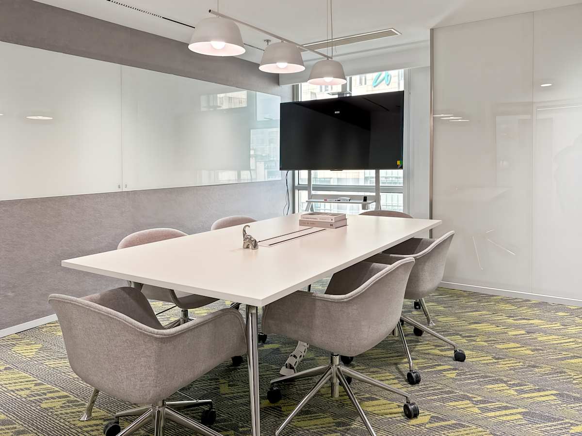 Regus (IWG) Asia Building Shanghai