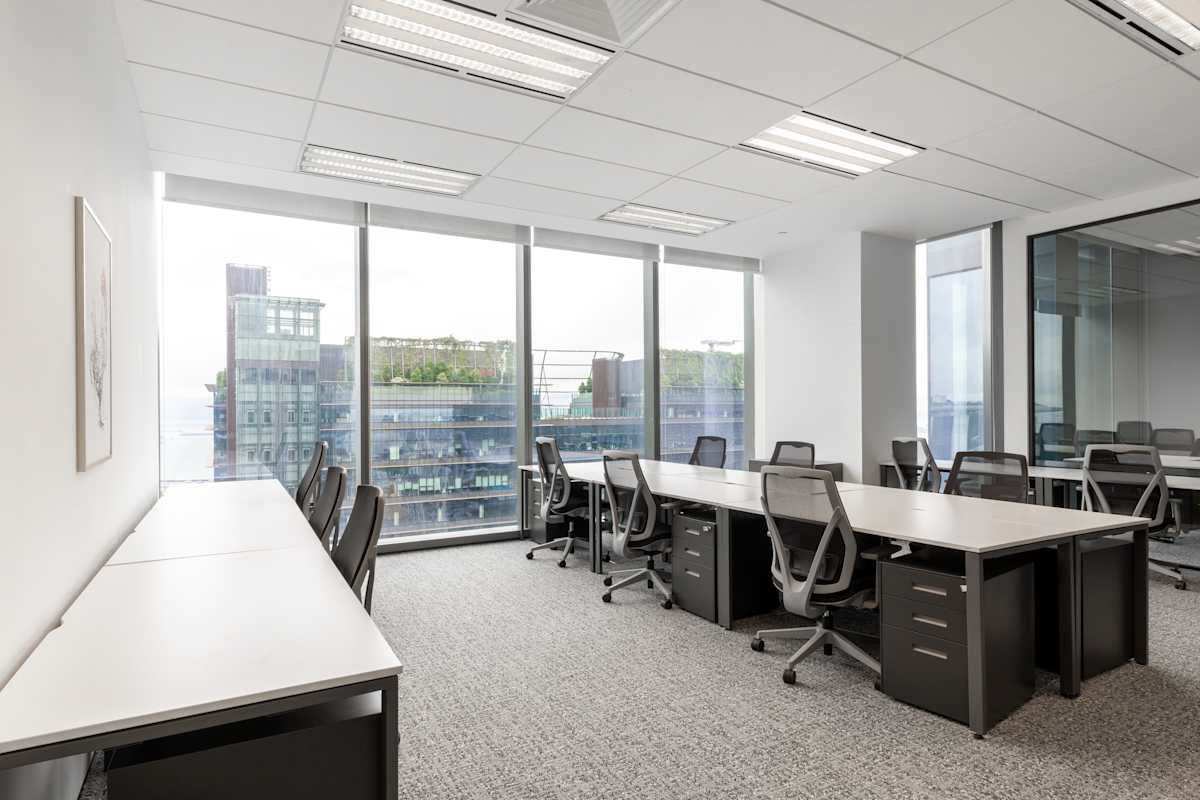 Asia-Square-Tower-1-3