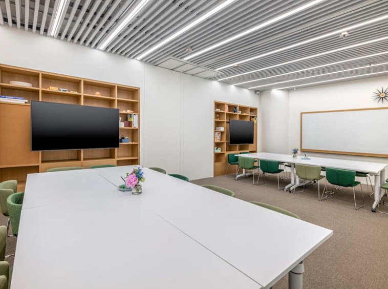 Spaces (IWG) Autoway Tower Seoul