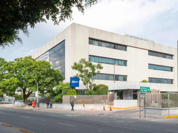 Regus (IWG) Avenida Constituyentes 120 Santiago de QuerÃ©taro