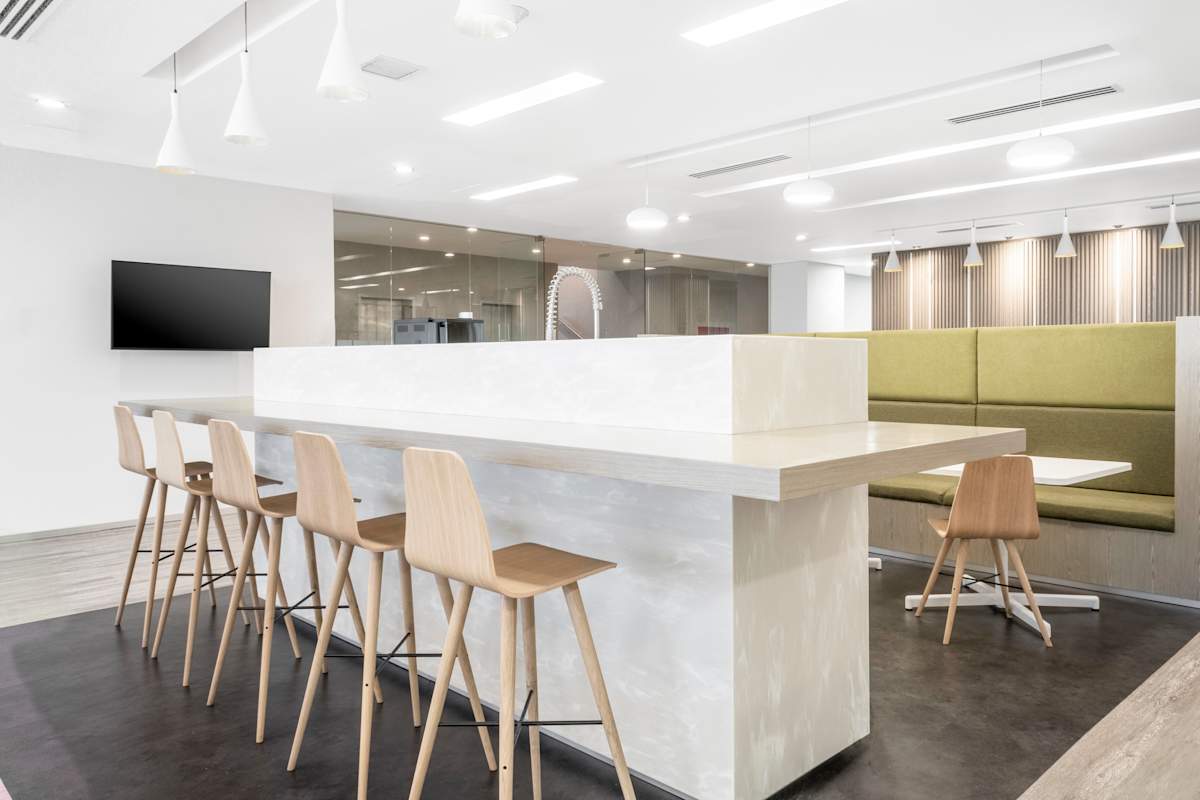 Regus (IWG) Avenida Constituyentes 120 Santiago de QuerÃ©taro