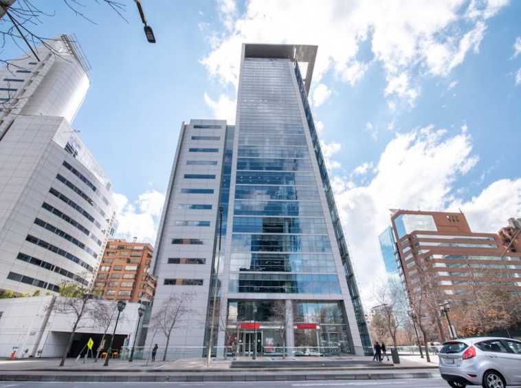 Regus (IWG) Avenida El Golf 40 Santiago