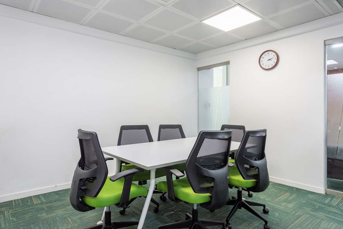 Regus (IWG) BRR Towers Karachi