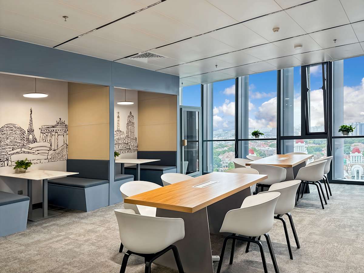 BU Center Shanghai Regus (IWG) BU Center Shanghai