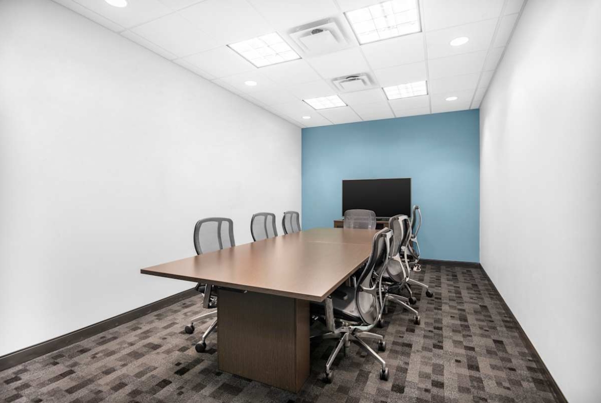 Regus (IWG) Bank Building Naples