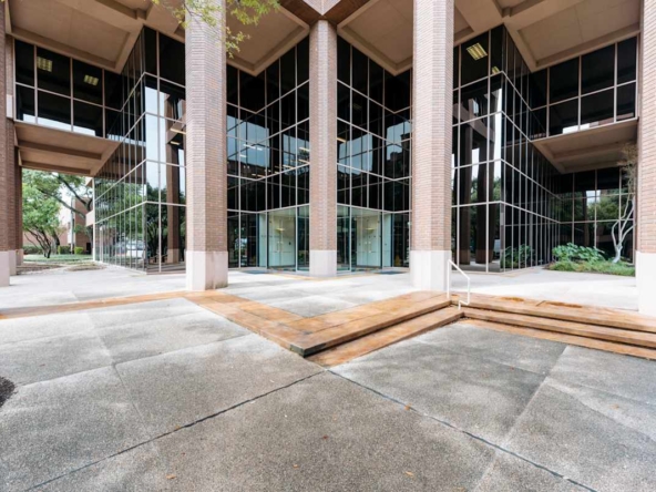 Regus Barton Oaks Plaza