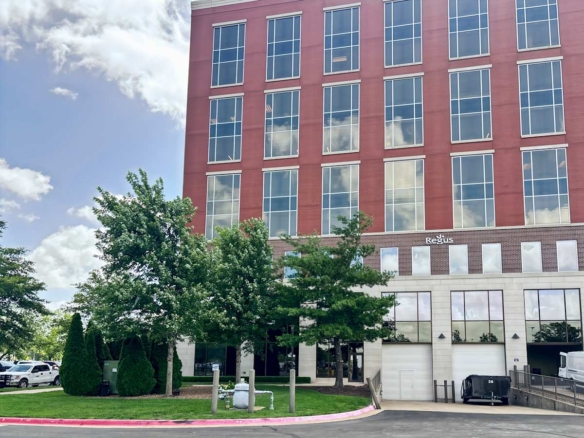 Regus (IWG) Bentonville Plaza Bentonville