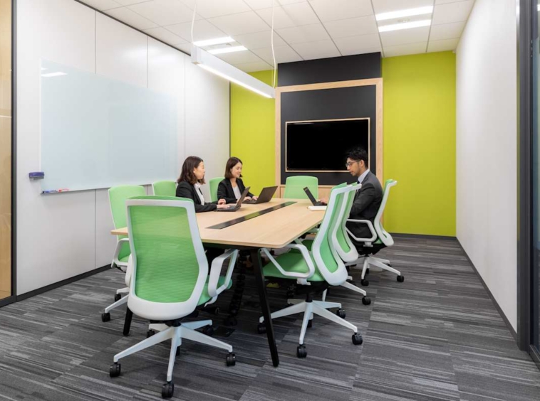 Regus (IWG) BizPORT 2F Nagasaki