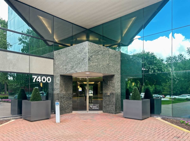 HQ (IWG) Boulders Business Park Richmond