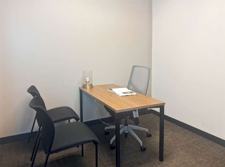 Regus (IWG) Brownsboro Crossing Center Louisville