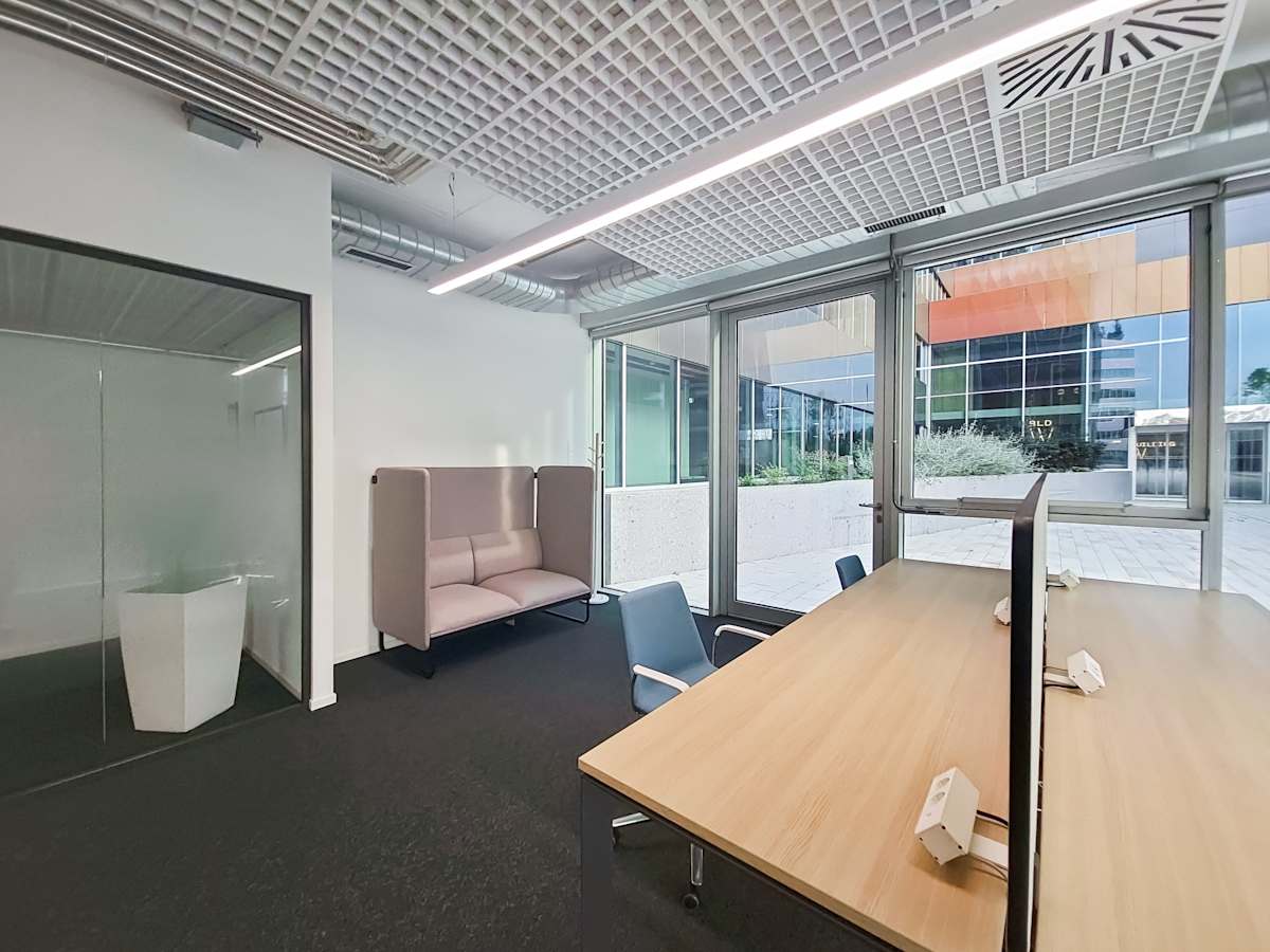 Regus (IWG) Building K Segrate