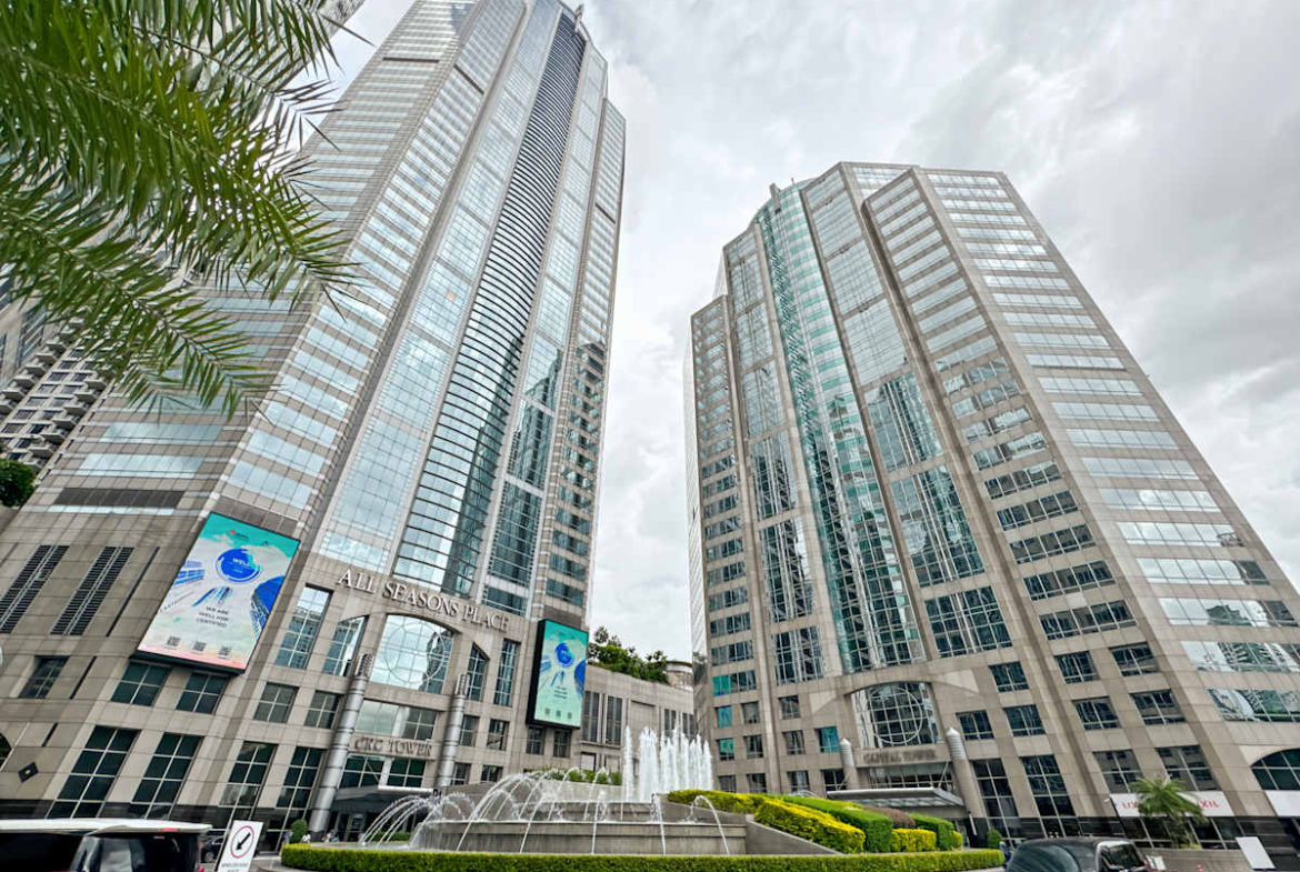 Regus CRC Tower All Seasons Place
