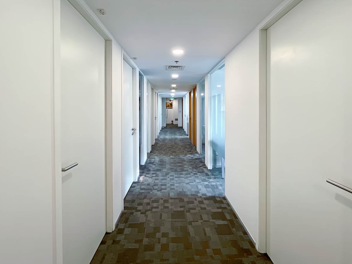 Regus (IWG) Caddie Commercial Tower New Delhi