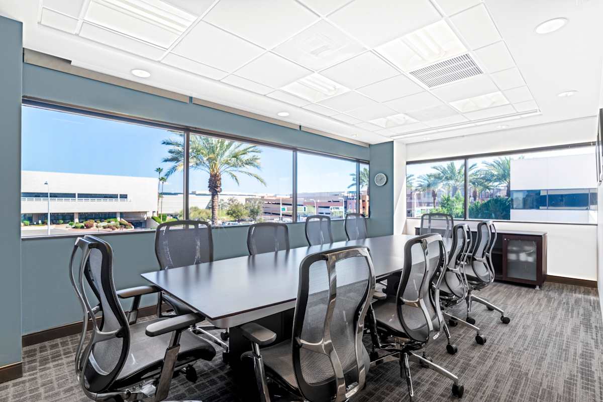 Regus (IWG) Camelback Square Scottsdale