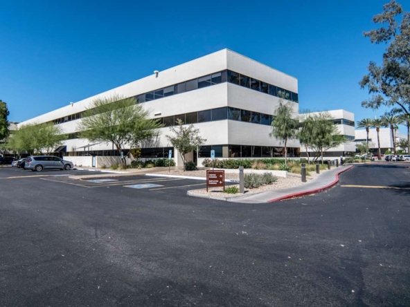 Regus (IWG) Camelback Square Scottsdale