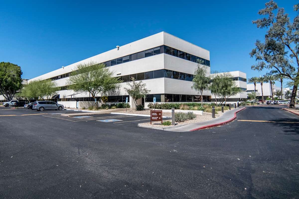 Regus (IWG) Camelback Square Scottsdale