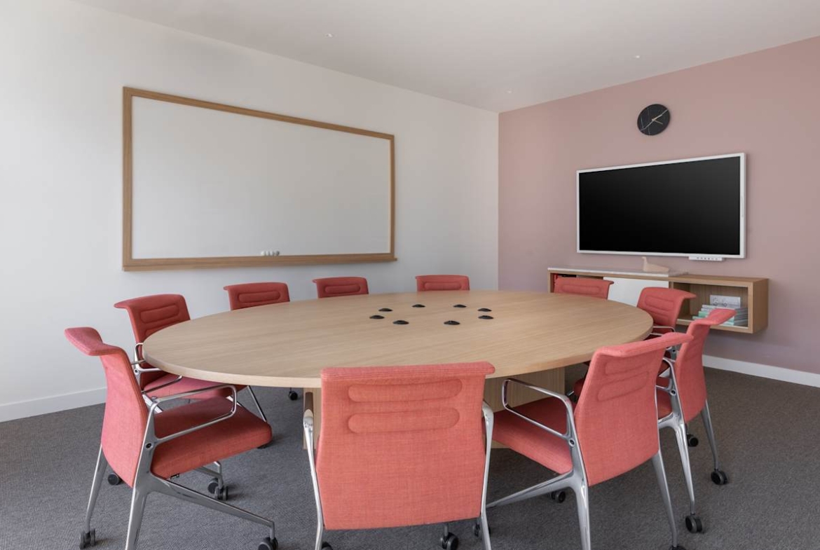 Spaces (IWG) Campo de las Naciones Madrid