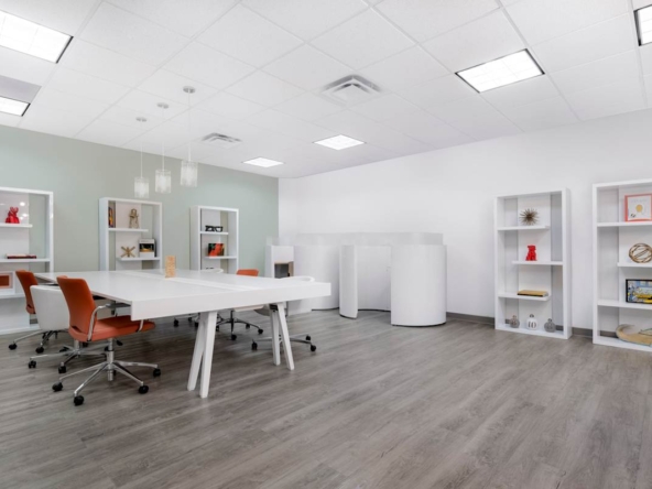 Regus (IWG) Capital Center Indianapolis