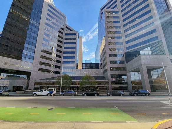 Regus (IWG) Capital Center Indianapolis