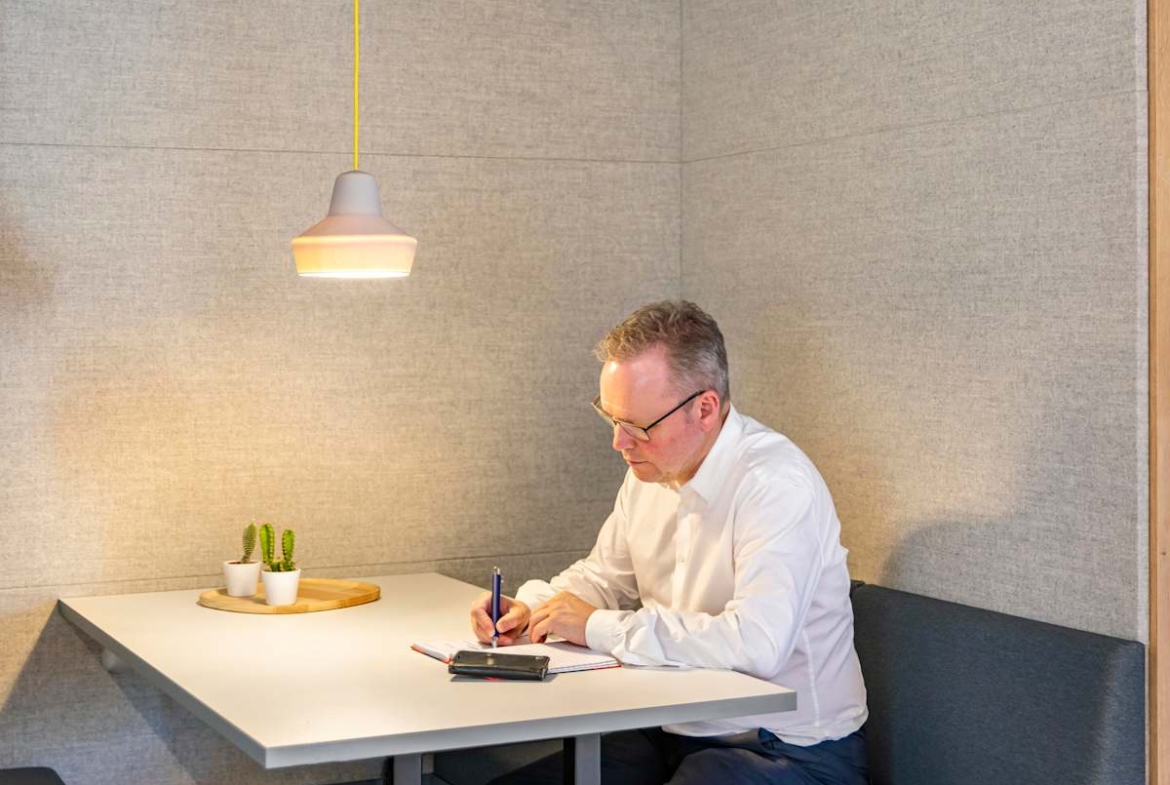 Regus (IWG) Carl-Zeiss-Ring 15a Ismaning