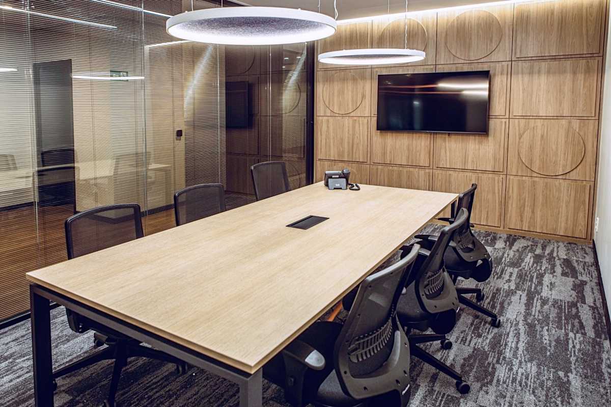 Regus (IWG) Center Shopping Uberlandia