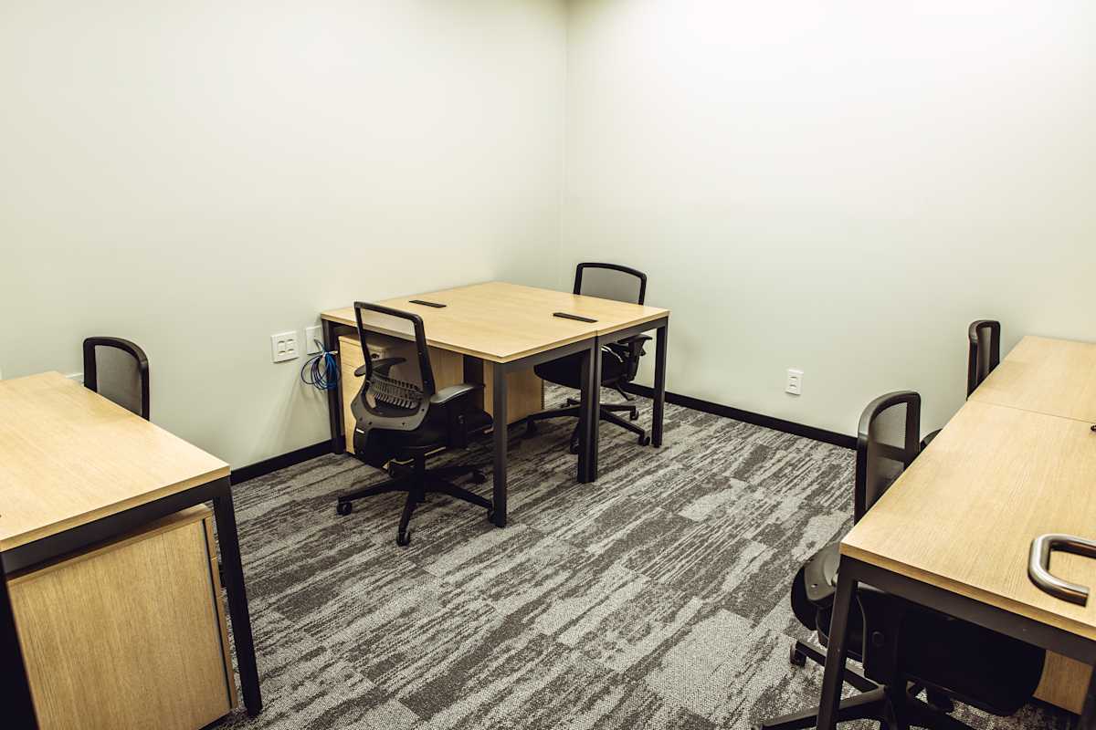 Regus (IWG) Center Shopping Uberlandia