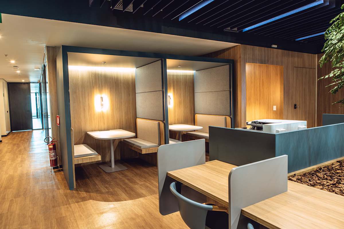 Regus (IWG) Center Shopping Uberlandia