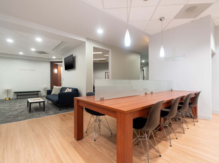 Regus (IWG) Centerpointe Office Park Lake Oswego